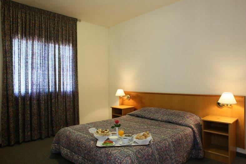 Zoukotel Hotel Joünié Habitación foto